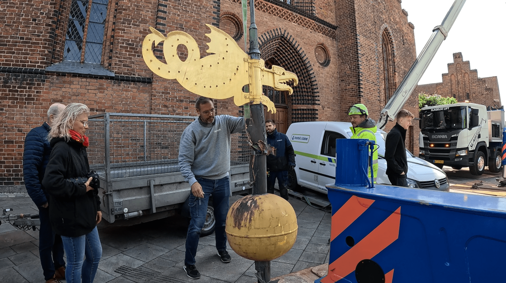 Lindormen på Odense Domkirke