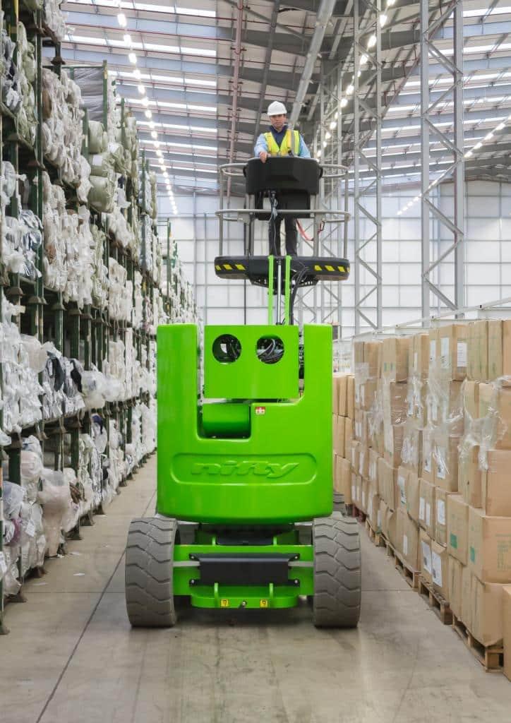 Bomlift 15,6 m. Nifty HR15N Hybrid